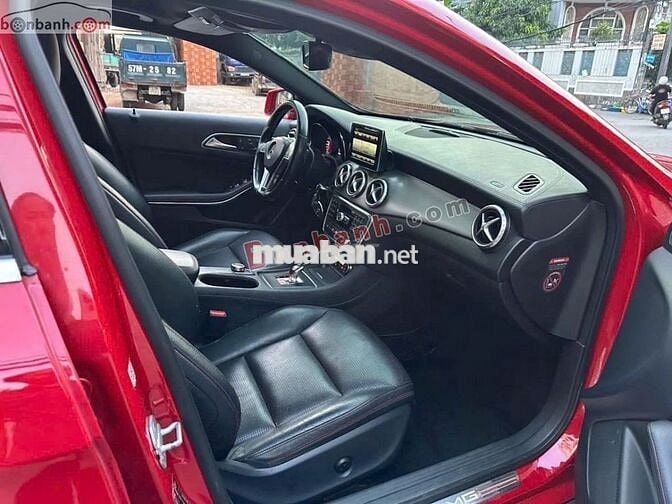 Mercedes Benz GLA class GLA 45 AMG 4Matic 2015