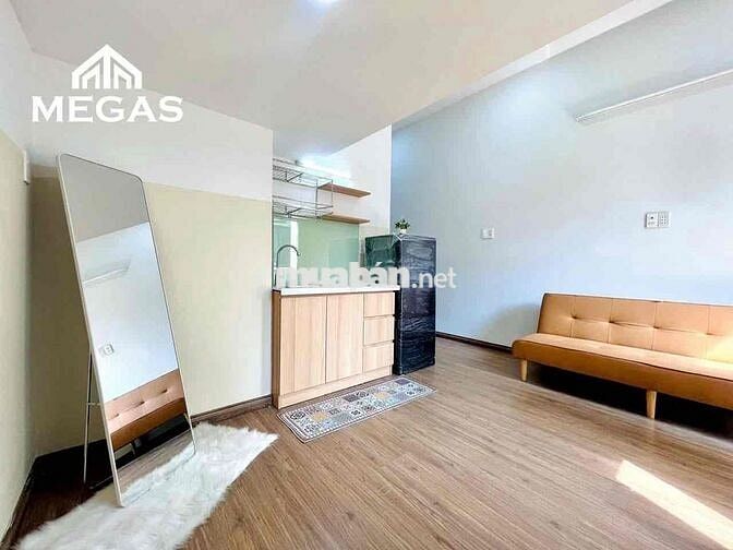 TRỐNG LẠI 1P BAN CÔNG FULL NT NGAY GÒ XOÀI