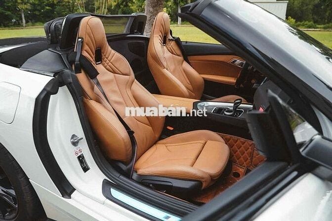 BMW Z4 2021 - 20000 km Bank 90%