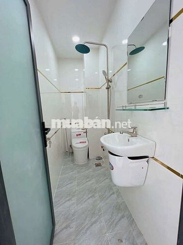 Nhà 1 trệt 2 lầu hẻm liên khu 4/5 bình hưng hòa B bình tân