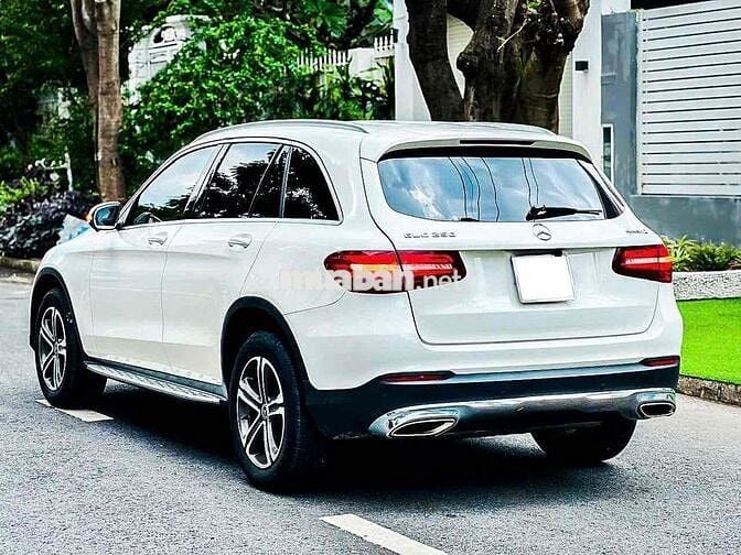 Mercedes Benz GLC 2018 250 4Matic - Màu Trắng