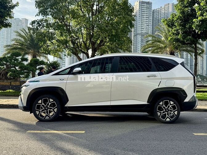 Hyundai Stargazer X 2024 - Màu trắng - 4v1km