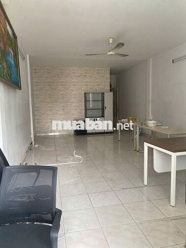 Trệt 4 lầu 8 x 16 : 8 sàn và tầng trệt,hợp cty, trung tâm cửa hàng