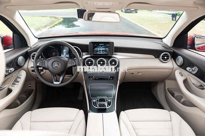 Mercedes GLC300 4Matic 2019