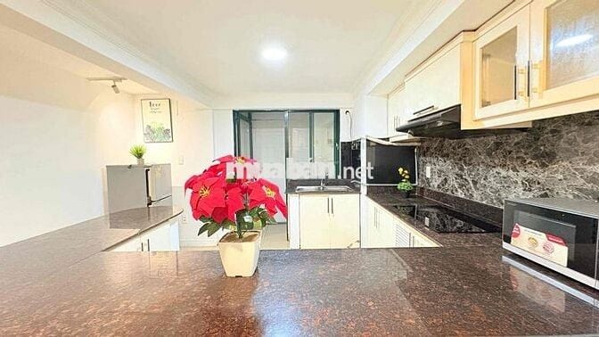 CHO THUÊ CHDV 3PN FULL TIỆN NGHI THANG MÁY- BẢO VỆ. NGAY NGUYỄN TRÃI