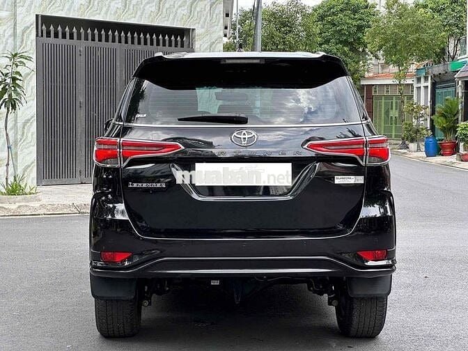 Toyota Fortuner 2021 Legender  2.4AT 39000km