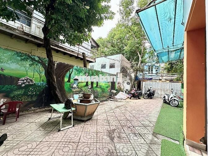 BÁN 500M2 ĐẤT ĐẸP TRUNG TÂM HCM, TẶNG NHÀ TÒA NHÀ 4TẦNG SÁT MẶT TIỀN