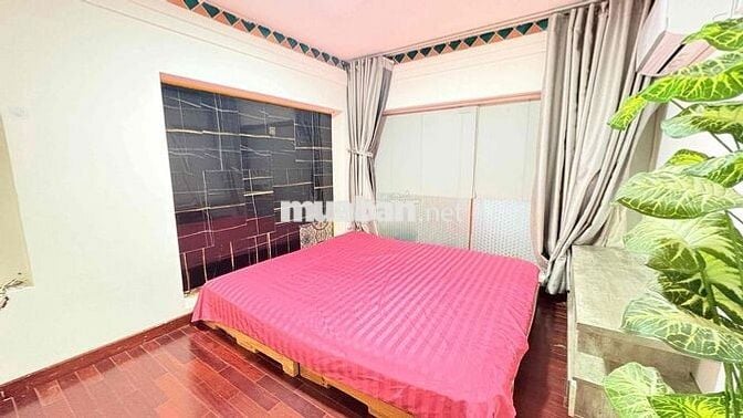 CHO THUÊ CHDV 3PN FULL TIỆN NGHI THANG MÁY- BẢO VỆ. NGAY NGUYỄN TRÃI