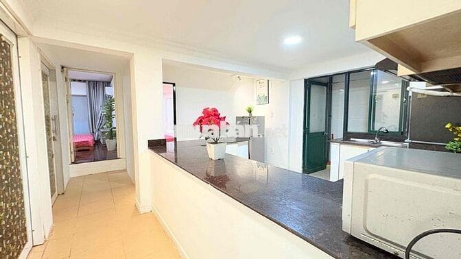 CHO THUÊ CHDV 3PN FULL TIỆN NGHI THANG MÁY- BẢO VỆ. NGAY NGUYỄN TRÃI