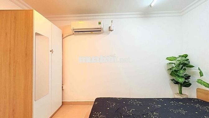 CHO THUÊ CHDV 3PN FULL TIỆN NGHI THANG MÁY- BẢO VỆ. NGAY NGUYỄN TRÃI