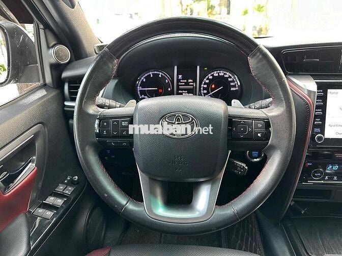 Toyota Fortuner 2021 Legender  2.4AT 39000km