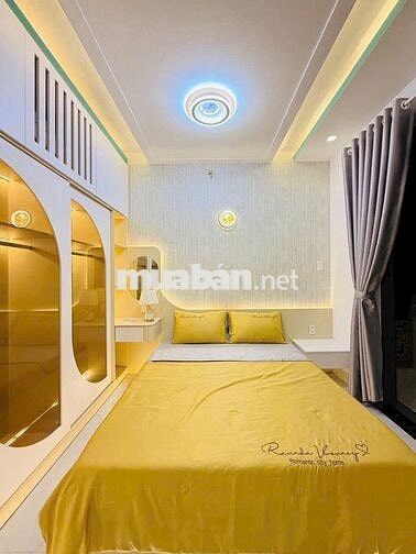 CHỈ 8TY - NHÀ BÁN CỔ ĐIỂN -TRỆT LỬNG 3 LẦU - 4PN 5WC.