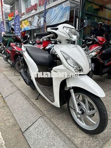 Honda vision 2016 mới 90% Bstp chính chủ