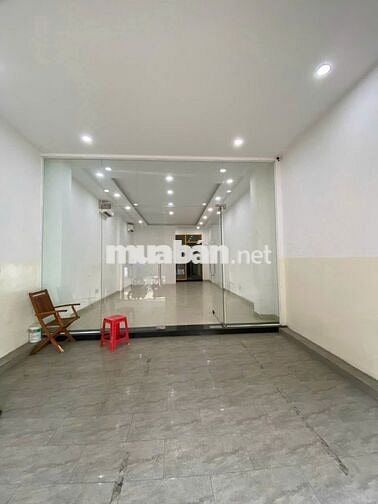 Cần cho thuê nhà Mặt Tiền 297A Lý Thường Kiệt P.15 Q.11