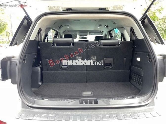 Ford Everest Ambiente 2.0L 4x2 AT 2024 - 1 Tỷ 52