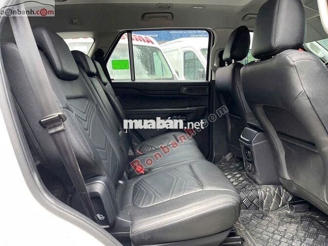 Ford Everest Ambiente 2.0L 4x2 AT 2024 - 1 Tỷ 52