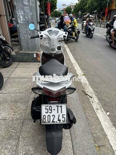 Honda vision 2016 mới 90% Bstp chính chủ