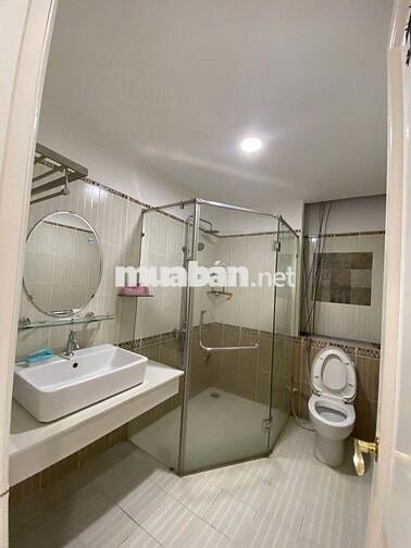 Cần cho thuê nhà Mặt Tiền 297A Lý Thường Kiệt P.15 Q.11