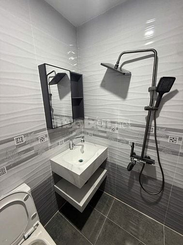 Bán nhà hẻm xe hơi đường Trần Văn Cẩn, Quận Tân Phú, 7 phòng dịch vụ