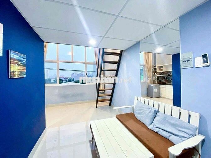 Cho thuê Duplex cửa sổ lớn + trung tâm quận 7