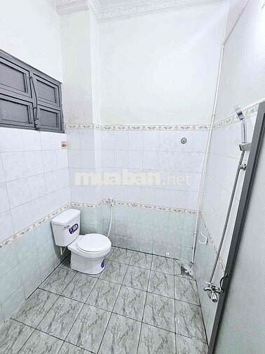 CHÍNH CHỦ STUDIO TÁCH BẾP, DIỆN TÍCH RỘNG THOÁNG, VỊ TRÍ TRUNG TÂM