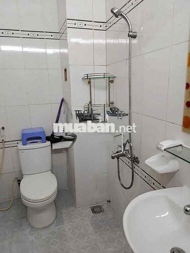 nhà 2D nối dài, 4lầu,4PN,73m2 nở hậu 5m, hẻm oto, hướng đông, 14tr