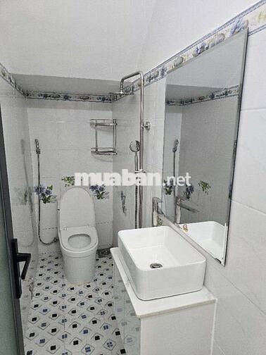 Nhà Miếu Gò Xoài, 35m², 4x9m, 2 Tầng, 2 PN, Giá hơn 2 tỷ 5