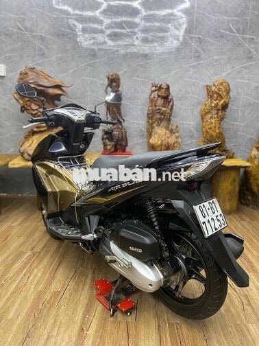👉Airblade 125Fi dàn áo liền lạc, máy êm ru