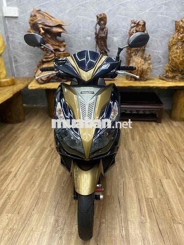 👉Airblade 125Fi dàn áo liền lạc, máy êm ru