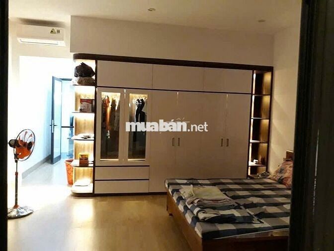 Bán nhà 3 tầng đường Hoài Thanh đối diện trường DHKT - Ngũ Hành Sơn