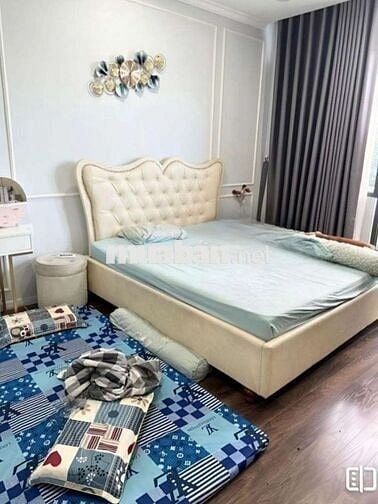 HẺM XE HƠI THÔNG Sát MẶT TIỀN TÂN HÒA ĐÔNG 5 Tầng 4M x 25M Hơn 10 TY