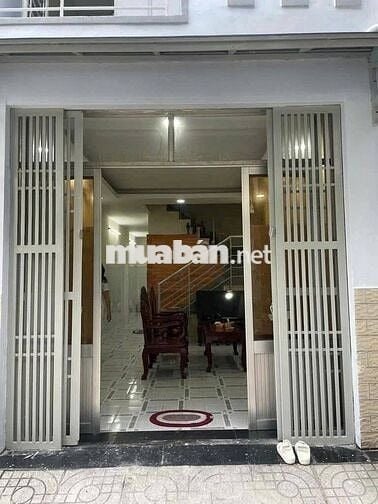 CHO THUÊ NHÀ HẺM XE 3 XE GAC, 2 XET, THÀNH THÁI Q.10