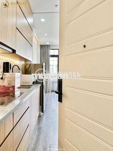 🏡 CĂN HỘ 1PN FULL NỘI THẤT – TÁCH BẾP, THANG MÁY – NGUYỄN CỬU VÂN