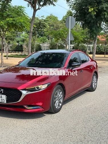Mazda3 2022 luxury