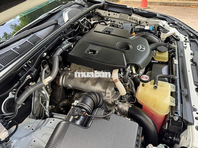 Toyota Fortuner Legender 2.8L AT 4x4 Model 2023
