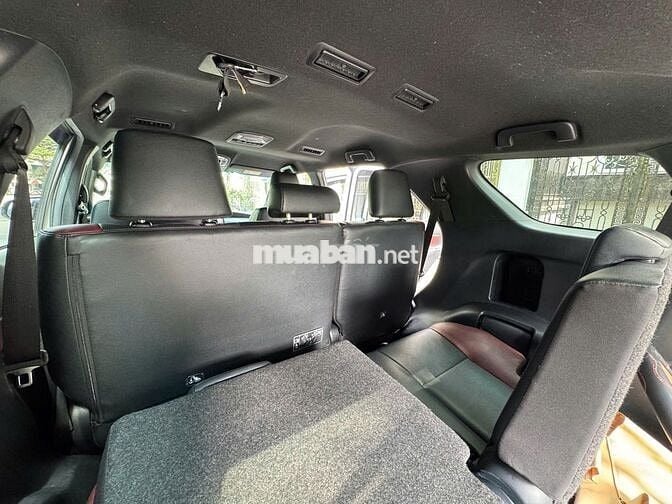 Toyota Fortuner Legender 2.8L AT 4x4 Model 2023
