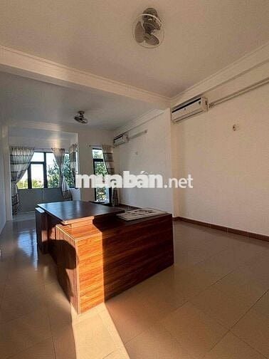 Bán nhà mặt tiền Lê Thạch - Đà Nẵng