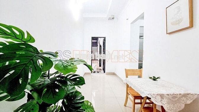 Cho thuê 1PN, ban công, diện tích 30m2- Ngay đường Phạm Văn Đồng