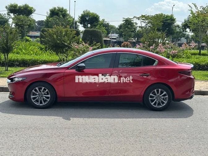 Mazda3 2022 luxury