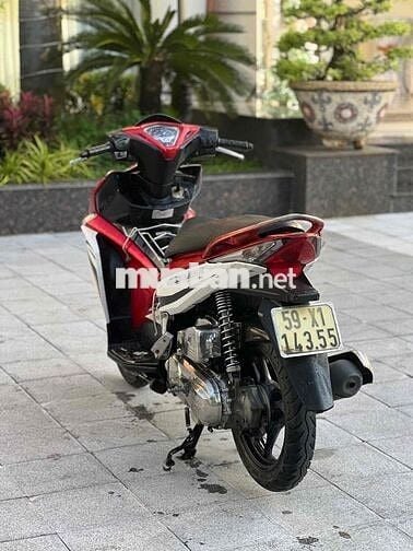 🌈Honda AIRBLADE 2011 màu trắng đỏ đen mới 85 %