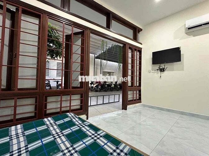 Sát Cầu Bông Tiện Sang Q1, Full Nội Thất, Chỉ Tính Điện Nước