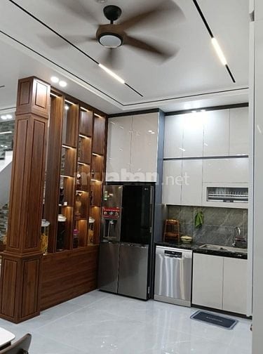 Xoay vốn bán gấp nhà Nguyễn Kiệm P4 Phú Nhuận,56m²,hẻm 6m,giá tốt 2 tỷ