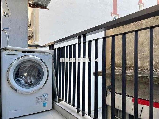 Căn Hộ 1PN Ban Công 30m2 - Máy Giặt Riêng - Khu Ẩm Thực Phan Xích Long