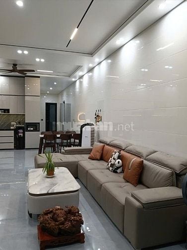 Xoay vốn bán gấp nhà Nguyễn Kiệm P4 Phú Nhuận,56m²,hẻm 6m,giá tốt 2 tỷ