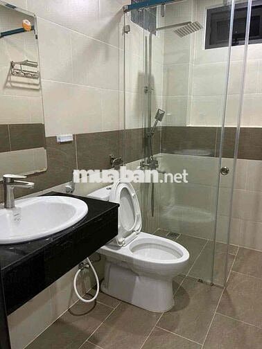 Căn Hộ 1PN Ban Công 30m2 - Máy Giặt Riêng - Khu Ẩm Thực Phan Xích Long