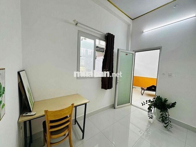 CHO THUÊ PHÒNG TRỌ FULL NỘI THẤT CÁCH ĐẠI HỌC NTT 500M