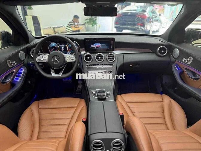 Mercedes Benz C Class 2019 C 300 AMG - 39000 km
