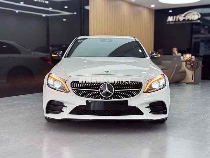Mercedes Benz C Class 2019 C 300 AMG - 39000 km
