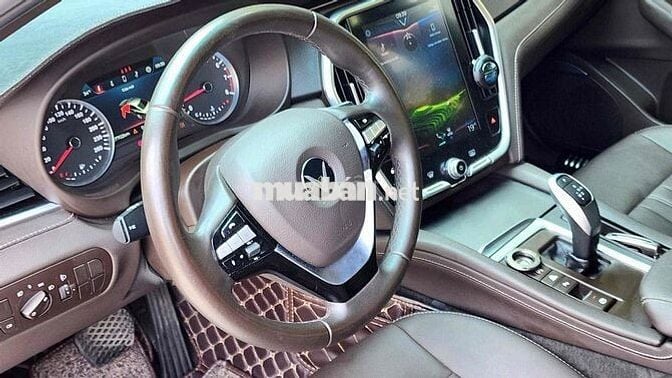 VinFast Lux A2.0 2022 A2.0 Tiêu chuẩn - 28000 km