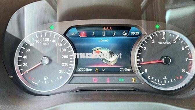 VinFast Lux A2.0 2022 A2.0 Tiêu chuẩn - 28000 km